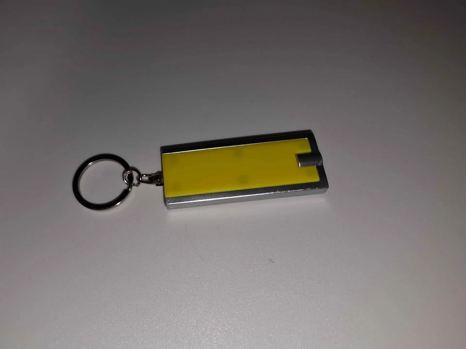 Mini LED Keychain Flashlight - photo 3