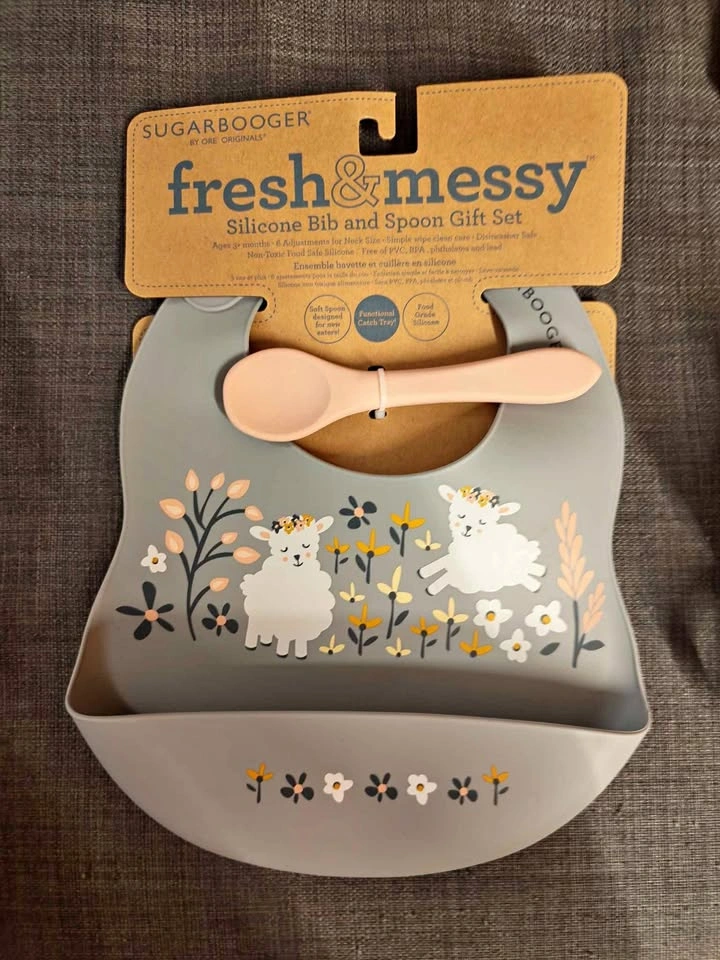 (Brand New) Fresh&Messy silicon set