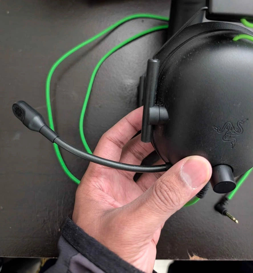 Razer Kraken Pro V2 Gaming Headset – Black/Green - photo 3