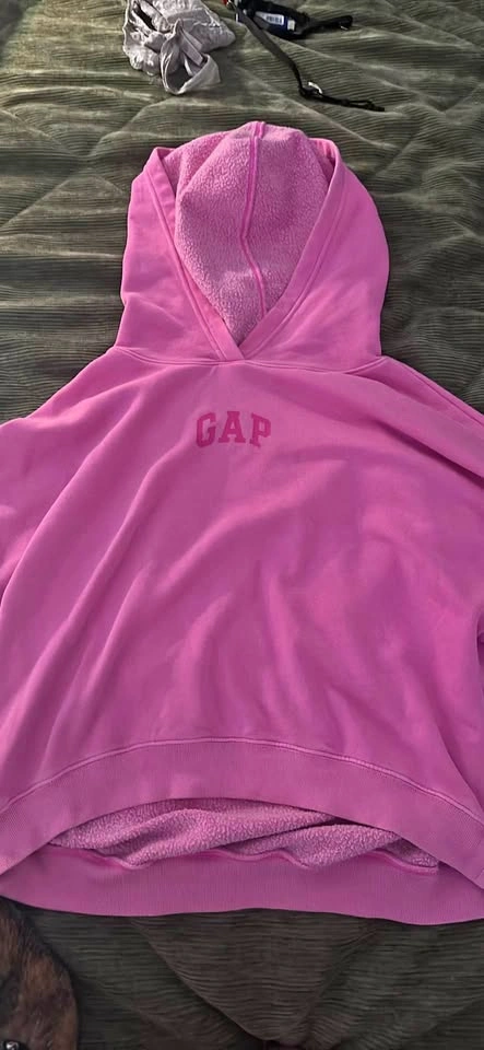 viral pink gap hoodie S