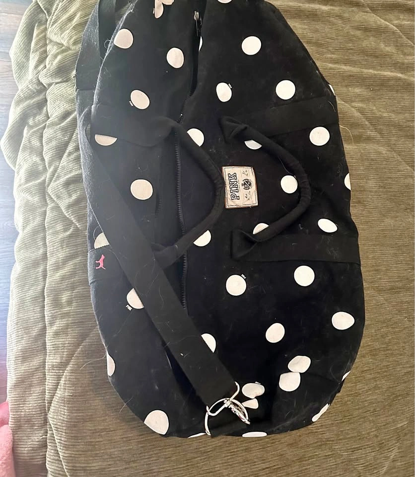 Giant VS Duffel Travel Bag