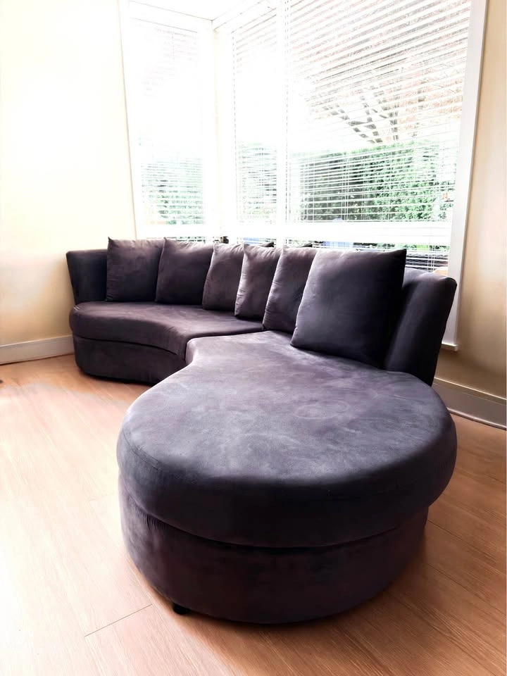 Sectional Sofa - photo 3