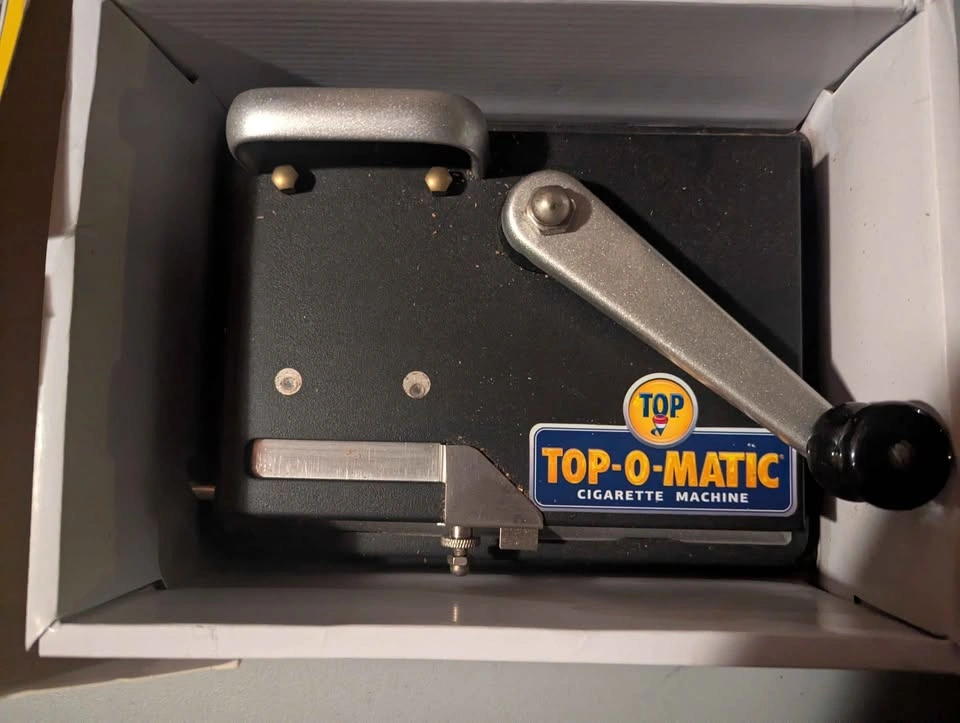 Top-O-Matic Cigarette Machine - photo 2