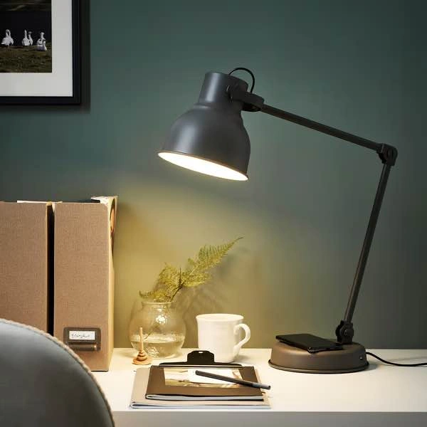 IKEA HEKTAR Desk Lamp w/ Wireless and USB charging station - photo 4