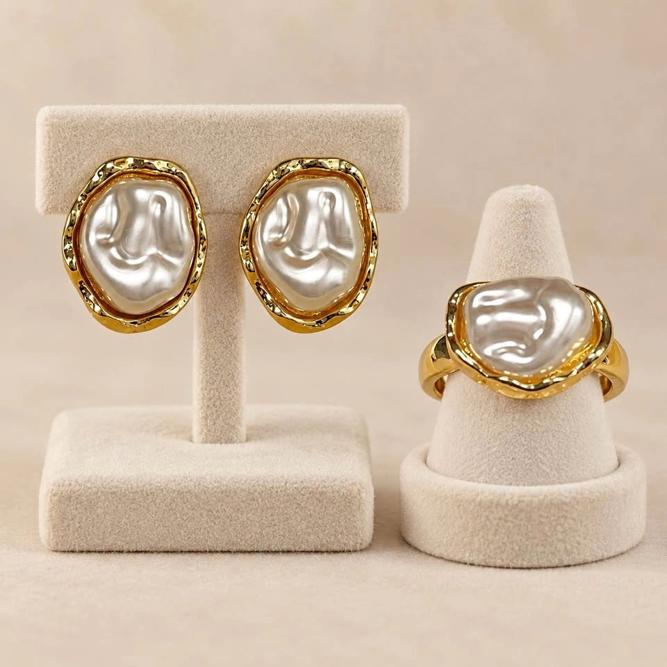 Matching earring and ring set