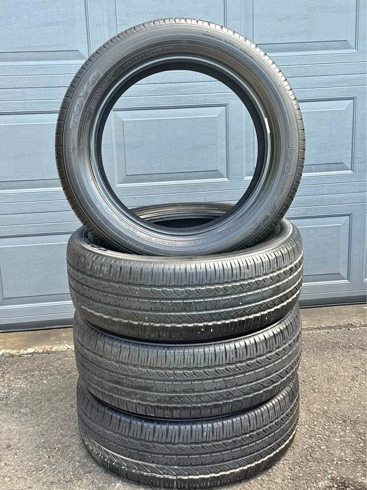 Toyo All Season Tires 225/55R19 - Set of 4