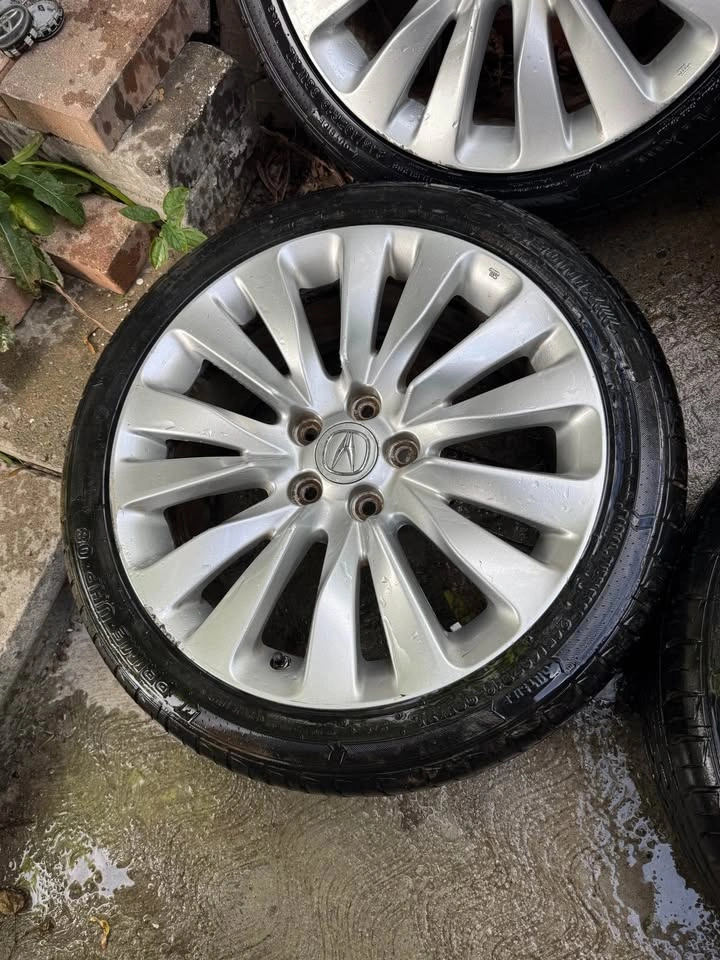 Honda/Acura 19-inch Wheels & Tires 5x114.3 64.1 CB - photo 2