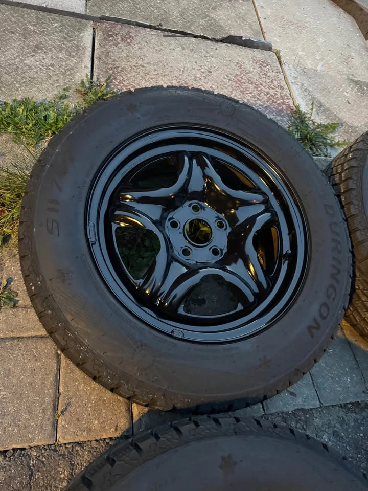 Toyota Rav4 Sienna New Winter Tires on Rims 225 65 R17 - 4 - photo 4