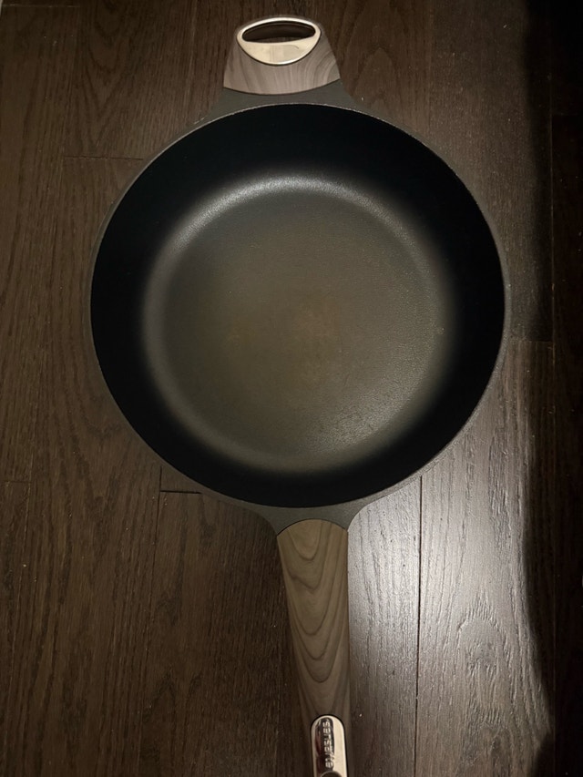 Cuisinart 12” Non-Stick Frying Pan with Lid - photo 2