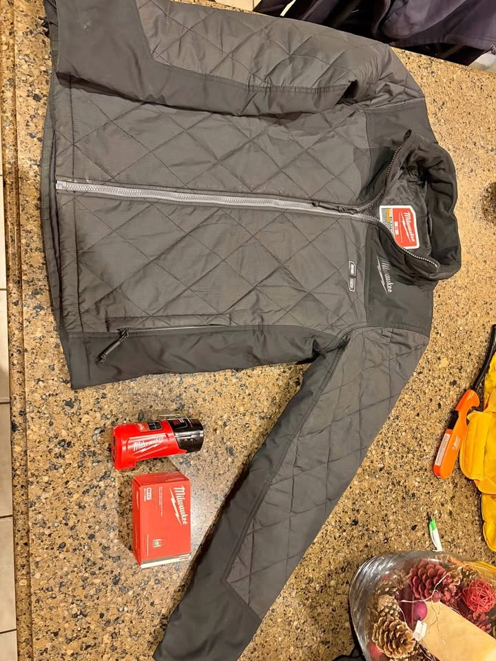 Milwaukee M12 Heated Jacket