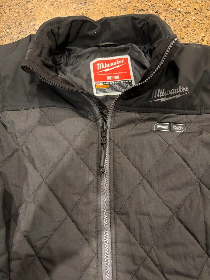 Milwaukee M12 Heated Jacket - photo 2