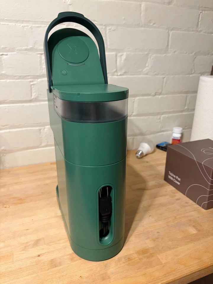 Keurig K-Mini Single Serve Coffee Maker (Green) - photo 4