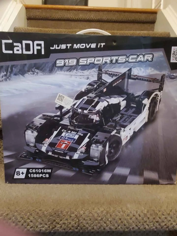 CaDA 919 Sports Car C61016W Building Set - photo 2