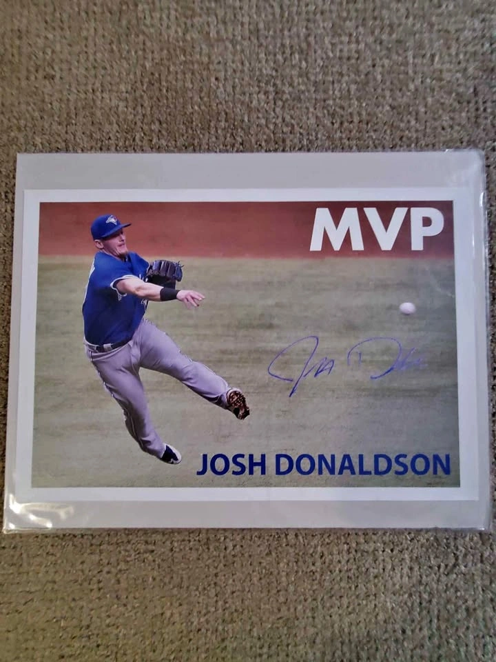 Toronto Blue Jays Photo Lot - Josh Donaldson, Kevin Pillar, Jose