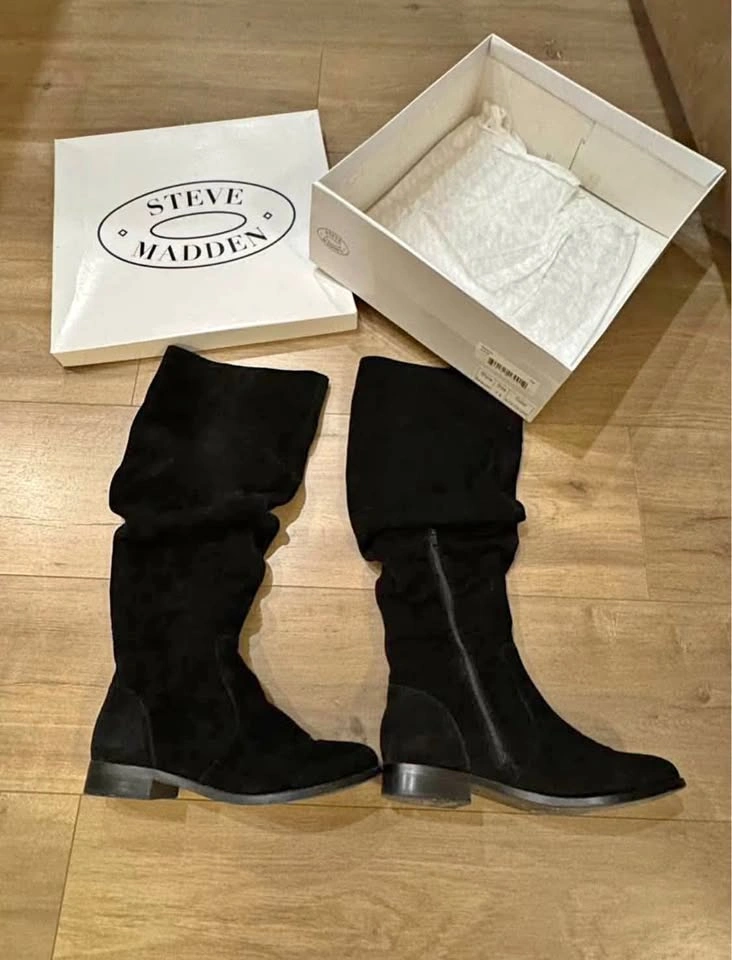 Steve Madden beacon boots size 7.5