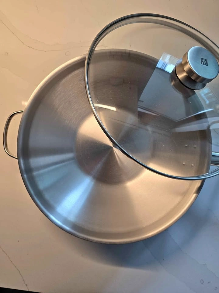ZWILLING 3-Ply Stainless Steel Wok 13" / 33cm + Glass Lid