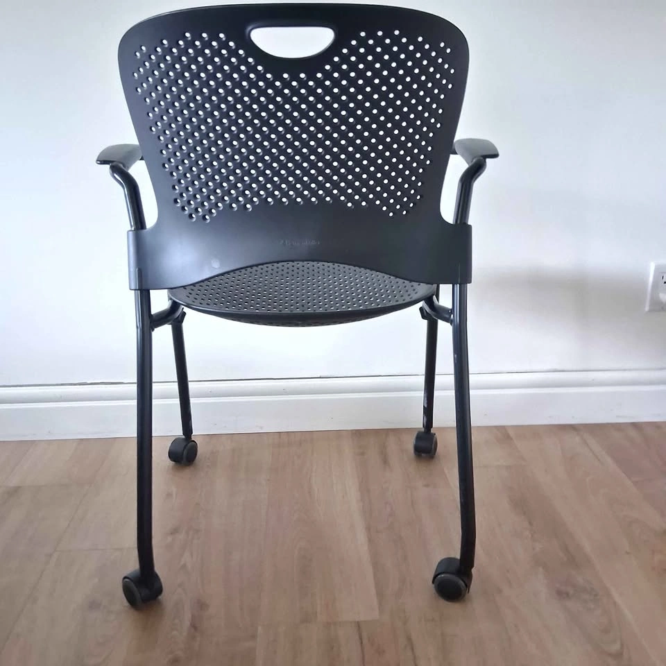 Herman Miller Caper Chair Black Home Office Stacking - photo 4