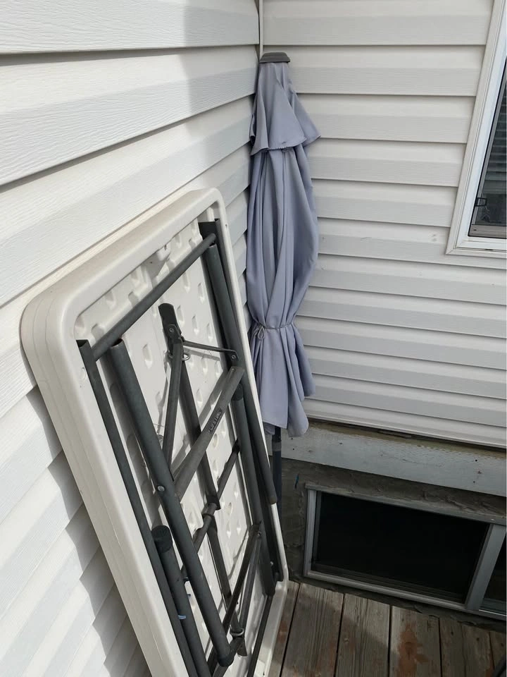 LIFETIME 4-Foot Folding Table – $40 - photo 3