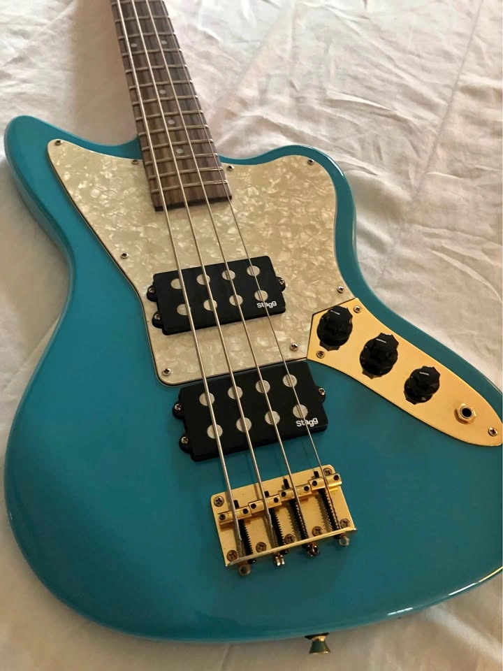 Stagg Jaguar Style Bass Guitar