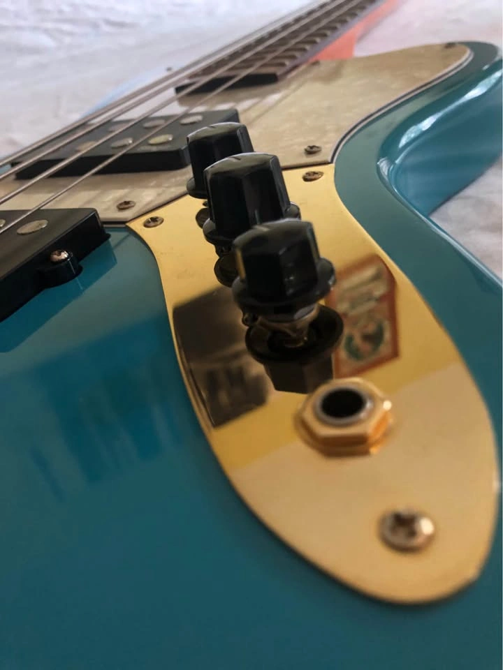 Stagg Jaguar Style Bass Guitar - photo 2