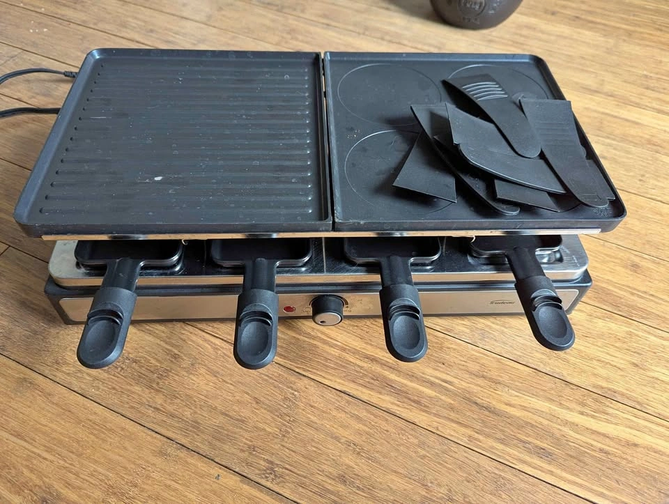 Trudeau Swiss Gourmet Party Raclette Grill