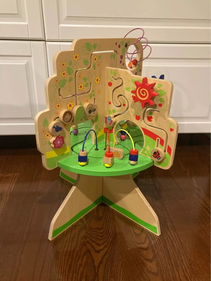 Manhattan Toy Tree Top Adventure Activity Center