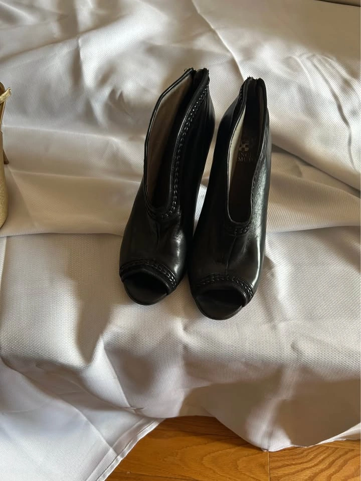 Women’s Shoes - photo 4
