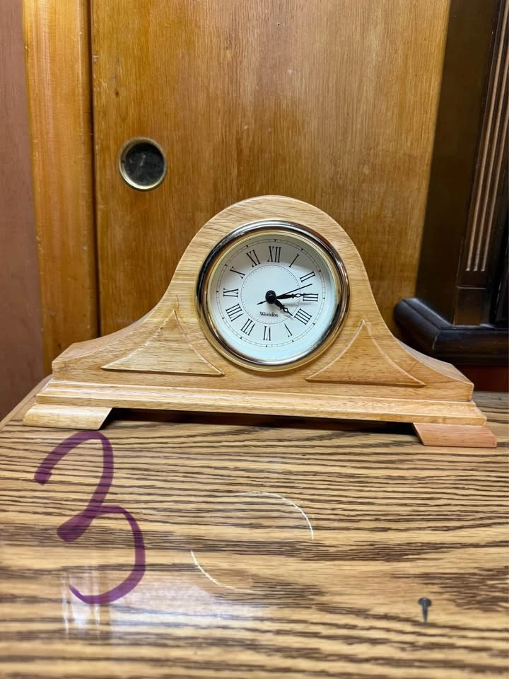 Mantel and Anniversary Clocks