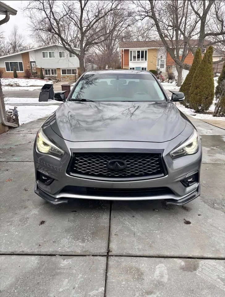 2018 Infiniti Q50 · 3.0t LUXE Sedan 4D