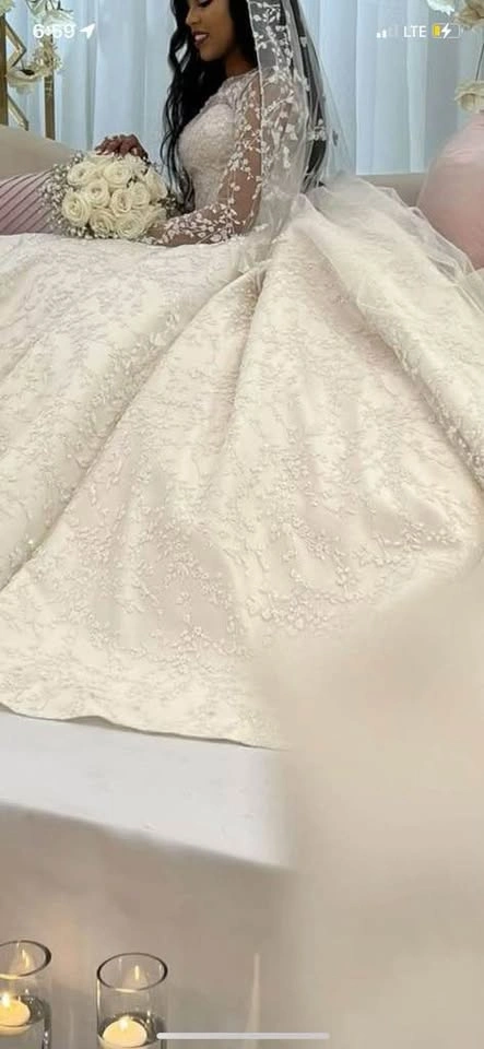 Long Sleeve Lace Wedding Dress with Matching Veil - photo 4