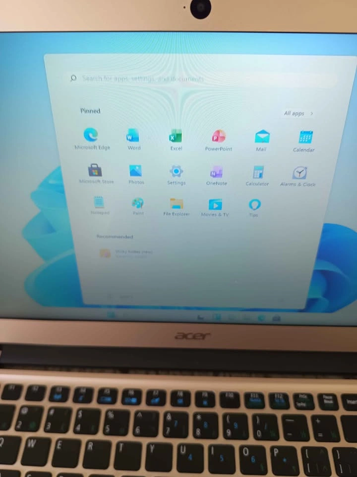 Acer Swift 3 Intel Core i3-7100U 8GB RAM 128GB SSD Win 11 - photo 2