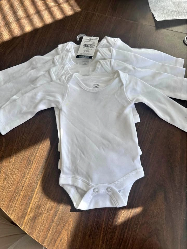 Preemie bodysuits