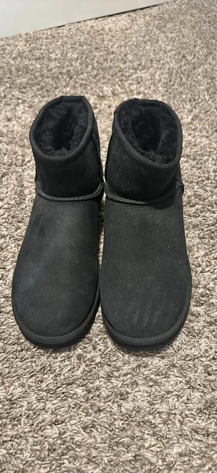 Classic Mini II Uggs