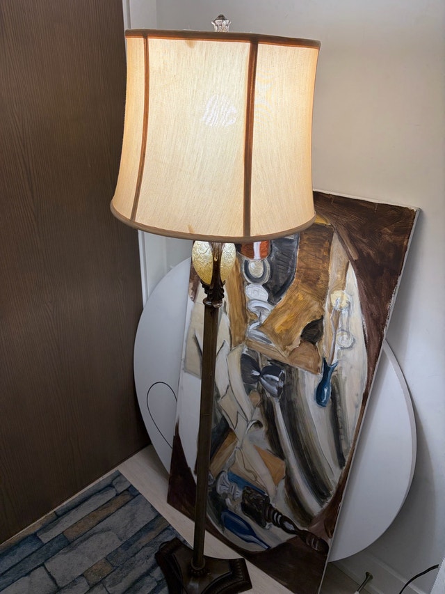 Traditional Floor Lamp - photo 3