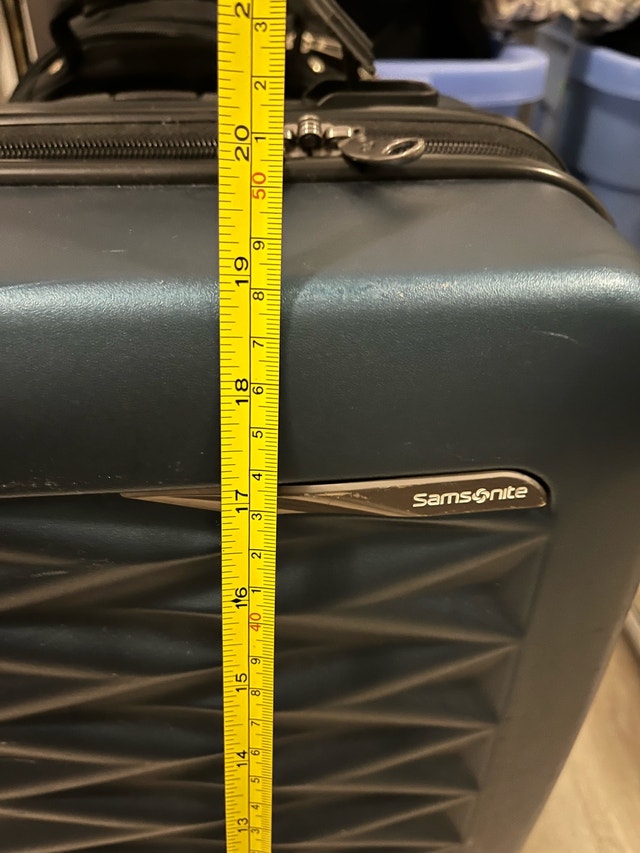 Samsonite Carry-On Spinner 20” - photo 4