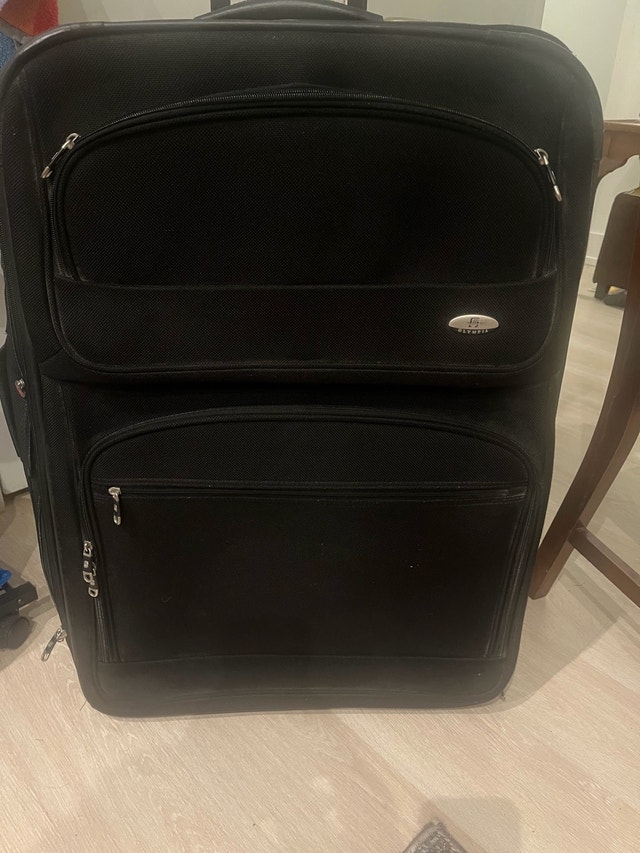 Olympia Rolling Suitcase