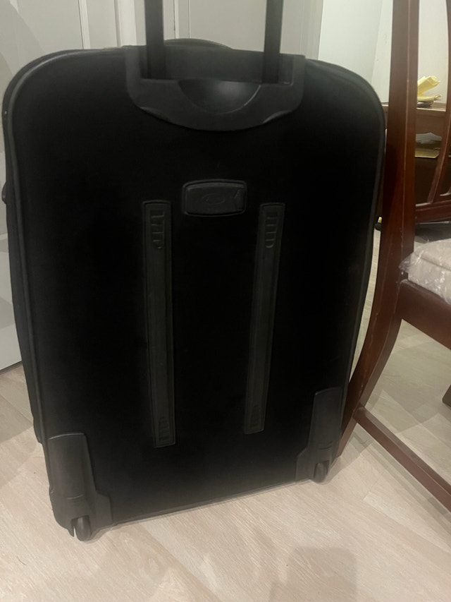Olympia Rolling Suitcase - photo 2