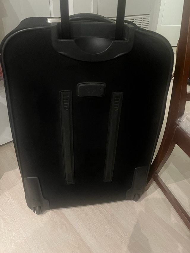 Olympia Rolling Suitcase - photo 4