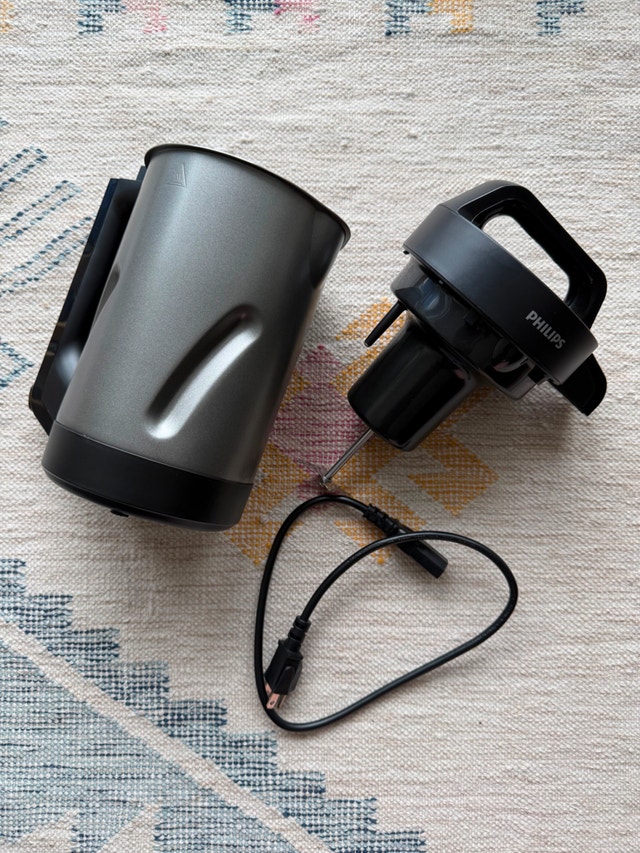 Philips Viva Collection SoupMaker HR2204 (1.2L) – Like New