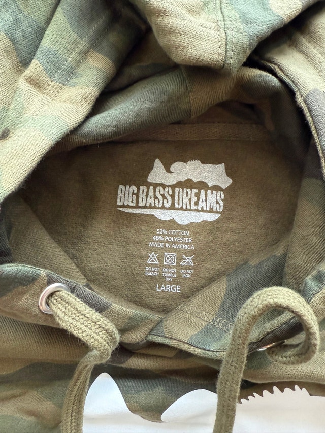 Big Bass Dreams Camo Hoodie – Men’s L – Brand New - photo 2