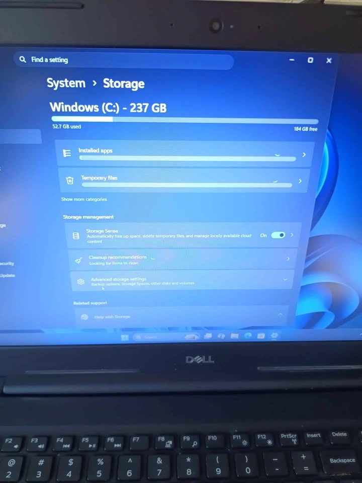 Dell Latitude 3590 i7-8550U 12GB RAM 256GB SSD 1TB HDD Win11 - photo 5