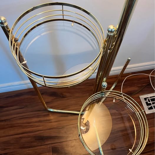 For Sale: Modern Gold Mid-Century Lamp with Glass Shelves - photo 2