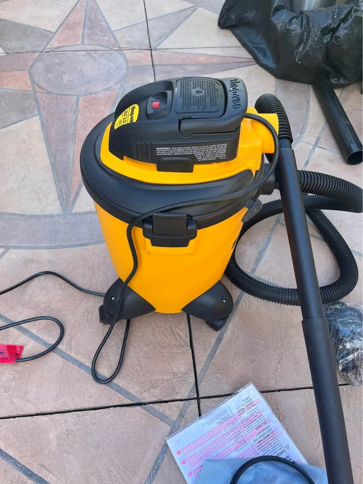 Shop-Vac 2.5 Peak HP Wet/Dry Shop Vacuum, 22.7-L - photo 3