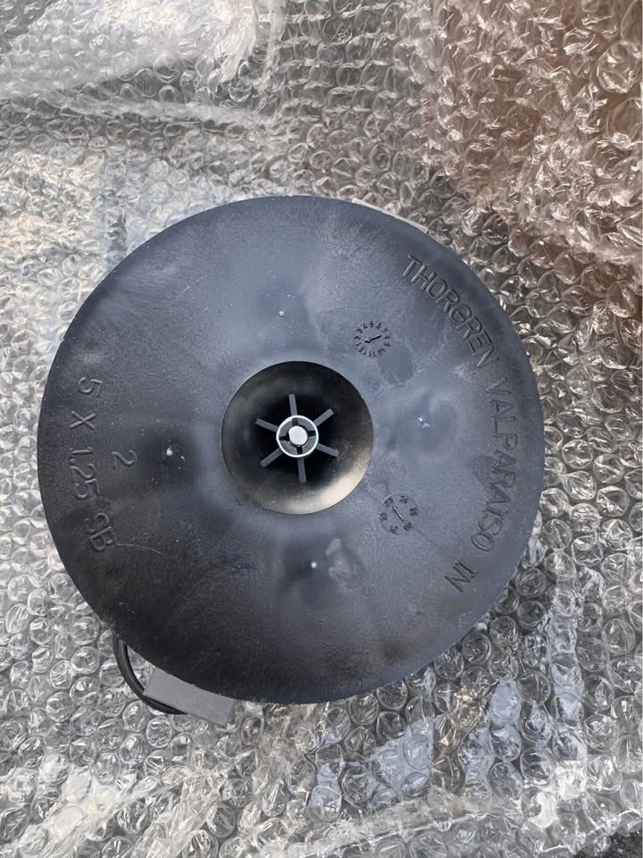 Exhaust fan motor replacement - photo 4