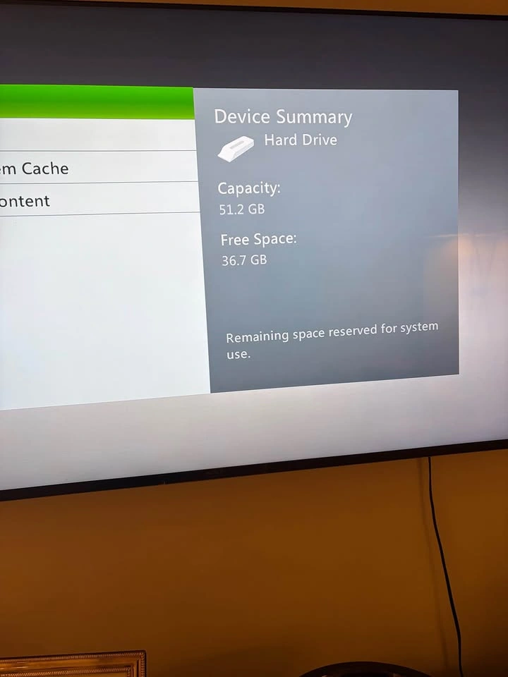 Xbox 360 60gb Console Bundle – Controller, Power Cord & HDMI - photo 2