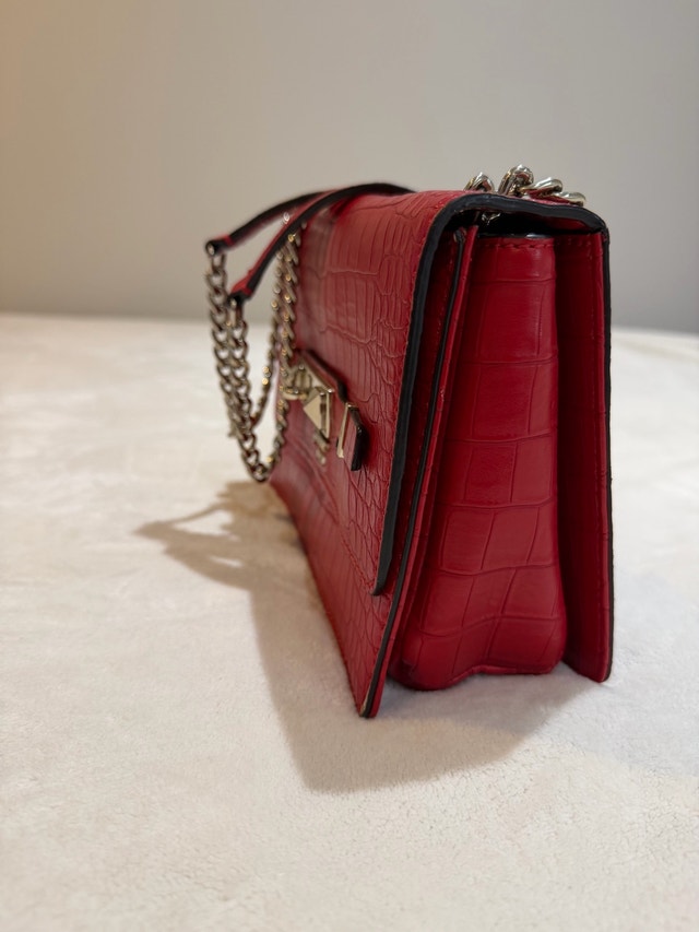 Guess Chain Red Purse - photo 3