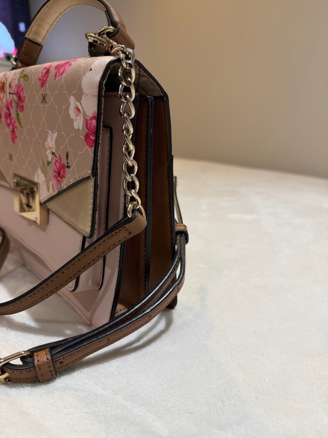 Kelly & Katie Pink Cream Floral Bag - photo 4