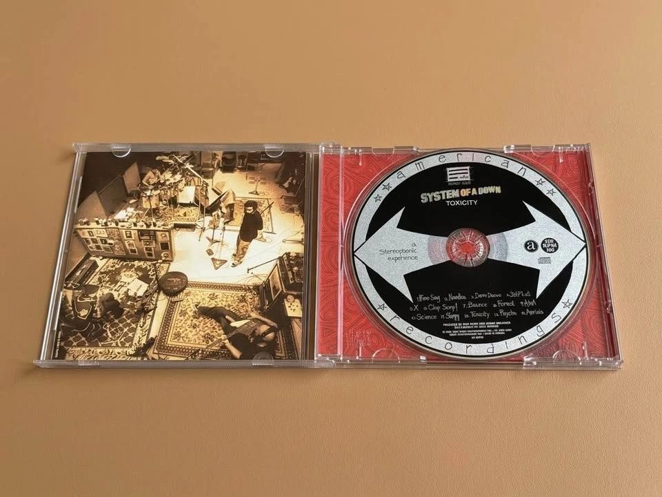 System of a Down Toxicity CD album - photo 3
