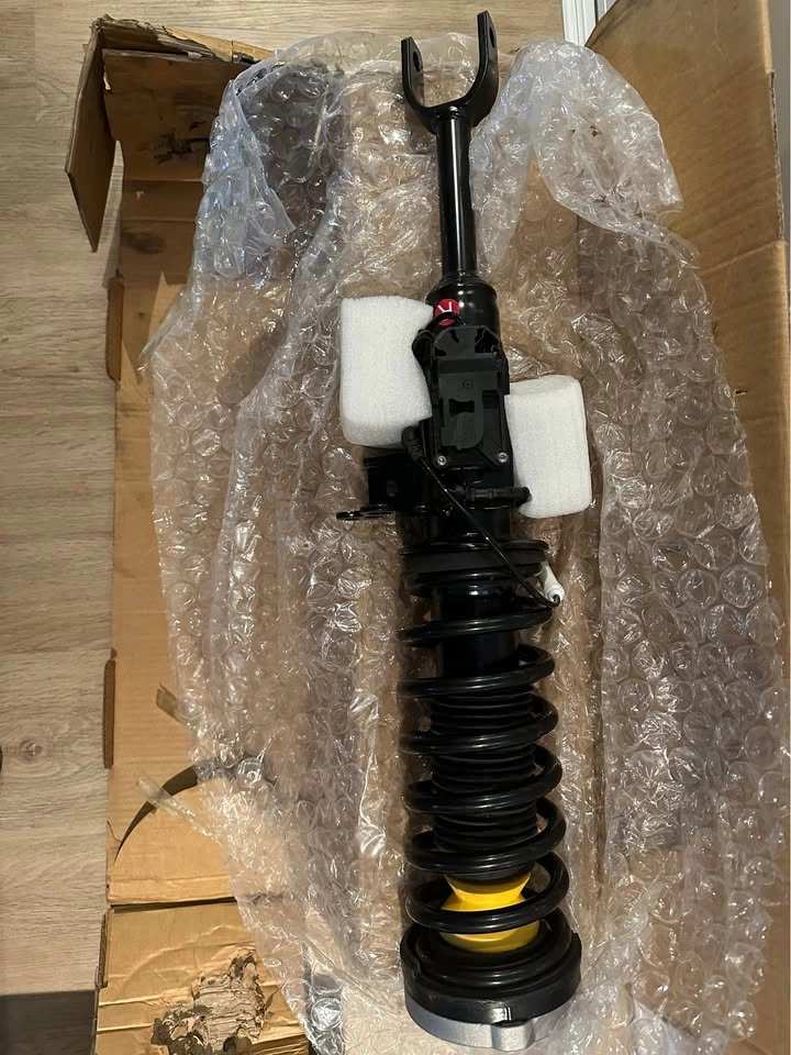 BMW Front Strut Assemblies Complete Pair – Left & Right - photo 2