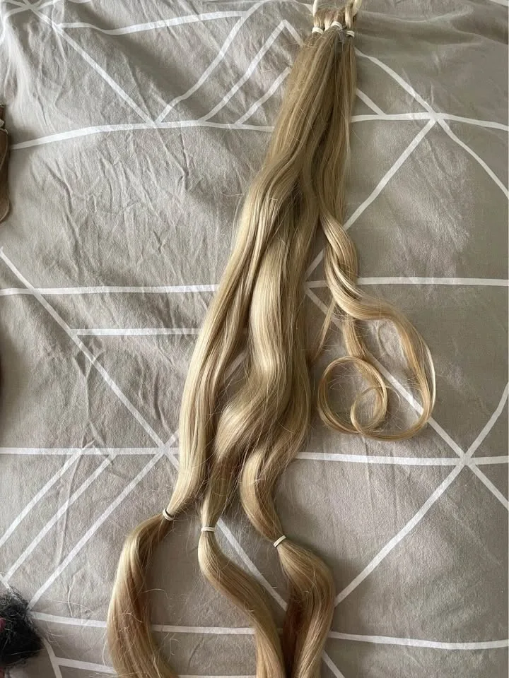 Blond long clip ins - photo 3